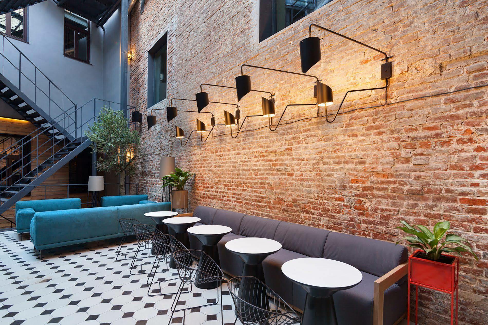 Ferenc & Restaurant Hotel